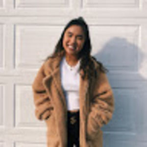 Meet your Posher, Christia